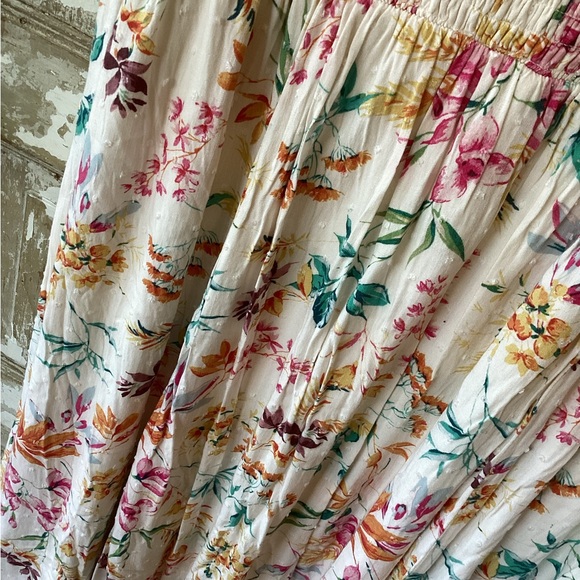 Midi Swiss Dot Shirred Dress in Carrie Floral color - size 2 (18/20) - Picture 8 of 14